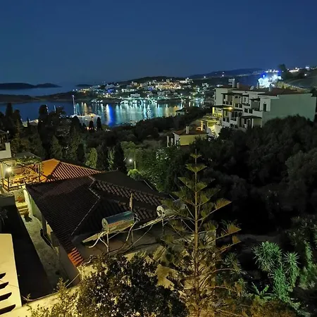 Afroditi'S Terrace View Batsi  Exterior photo